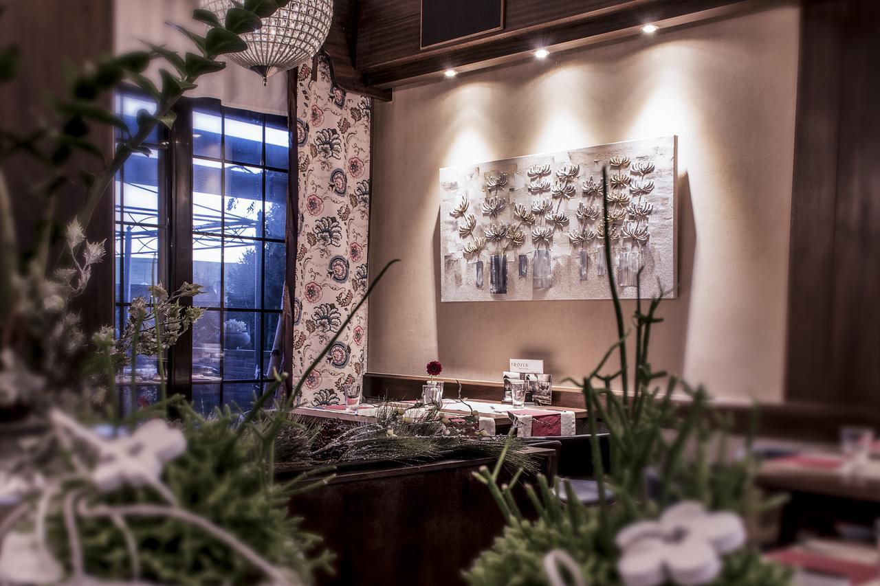 Restaurant Landgasthof Zum Wiesengrund Newel Экстерьер фото